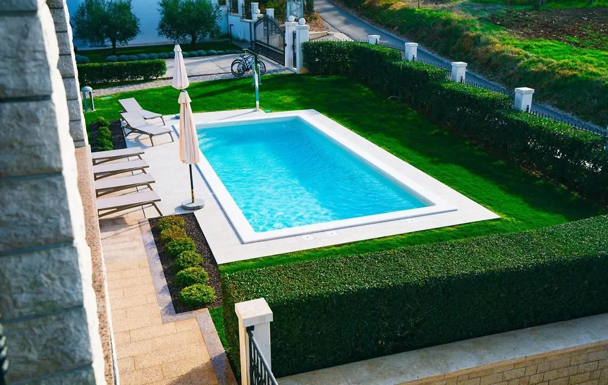 פורץ Apartment Silvia